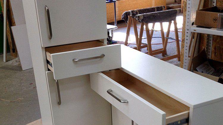 schreiner-schrank.jpg